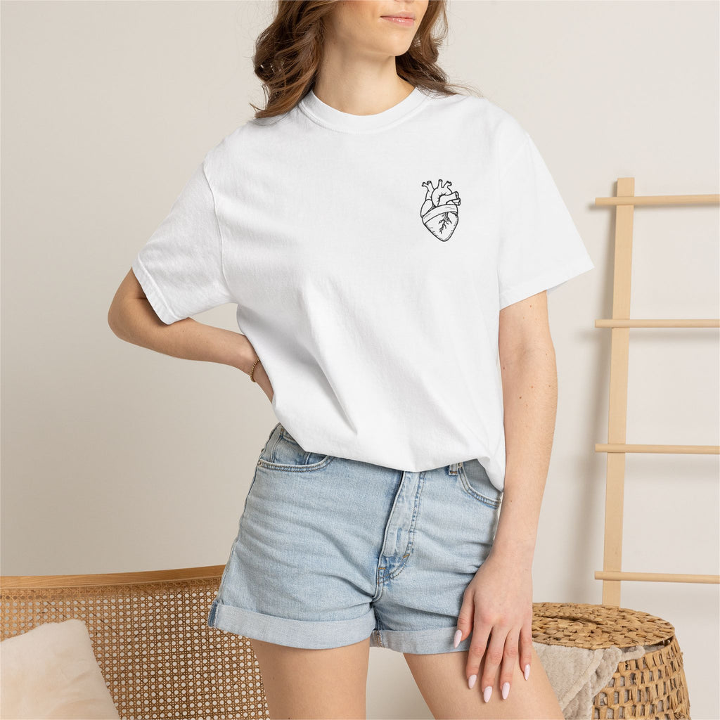 Anatomical Heart Chest Tee — Minimalist Tattoo-Inspired Graphic T-Shirt