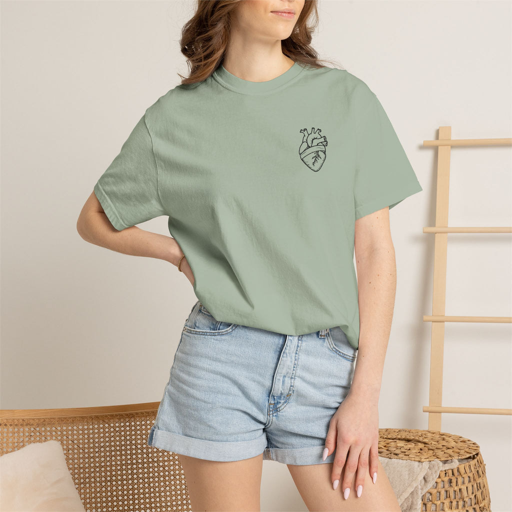 Anatomical Heart Chest Tee — Minimalist Tattoo-Inspired Graphic T-Shirt
