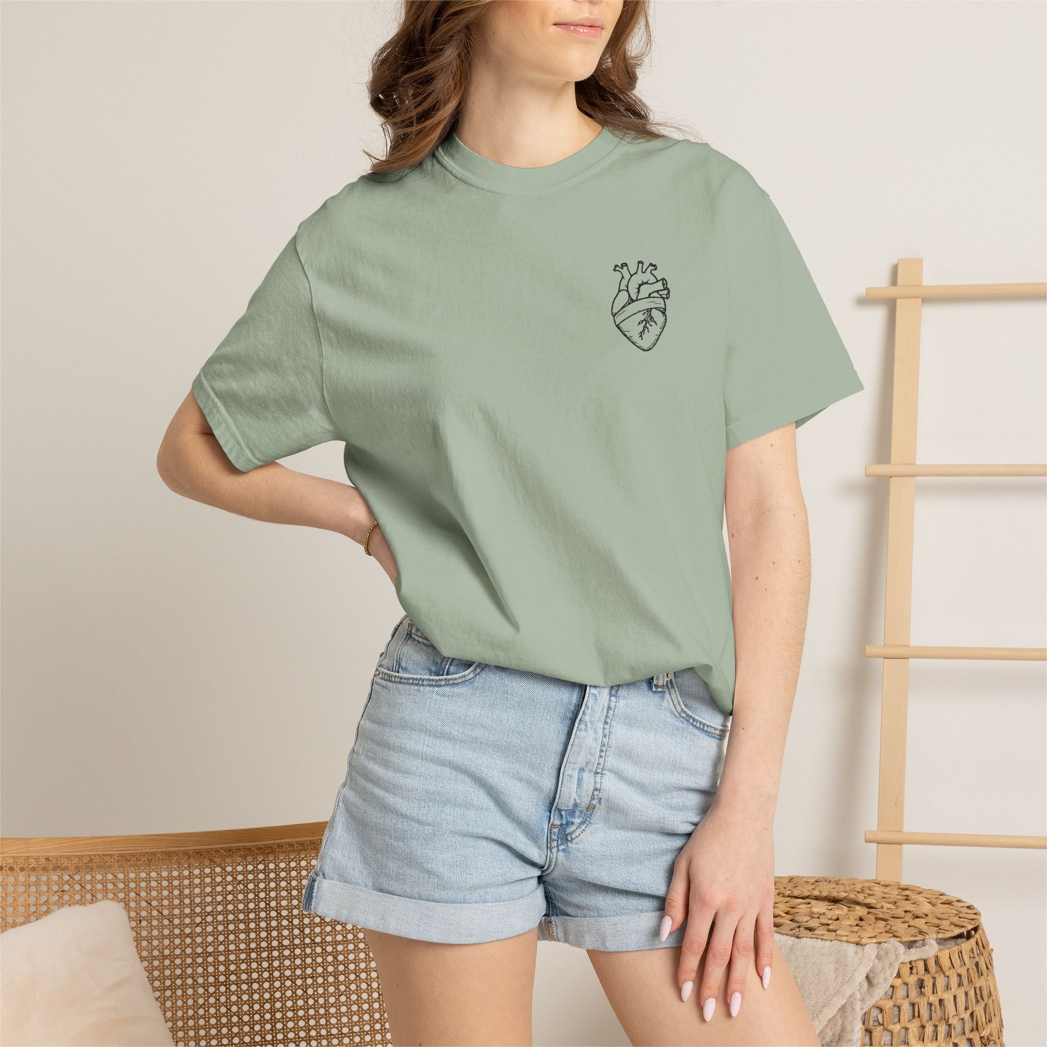 Anatomical Heart Chest Tee — Minimalist Tattoo-Inspired Graphic T-Shirt